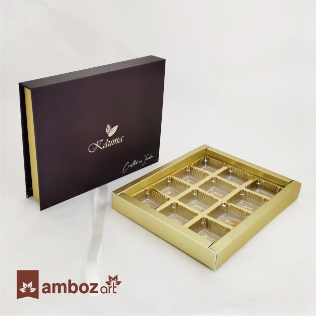 12 Cavity Chocolate Box With Logo 