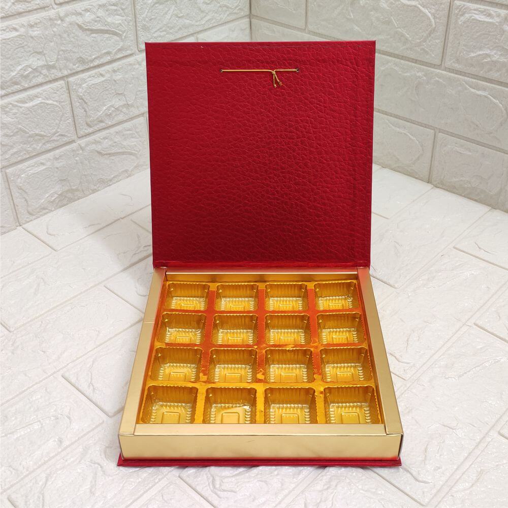 Plain 16 Cavity Chocolate Box