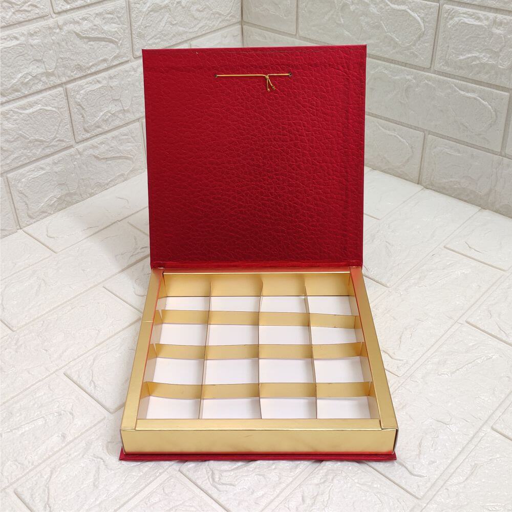 Plain 16 Cavity Sweet Box