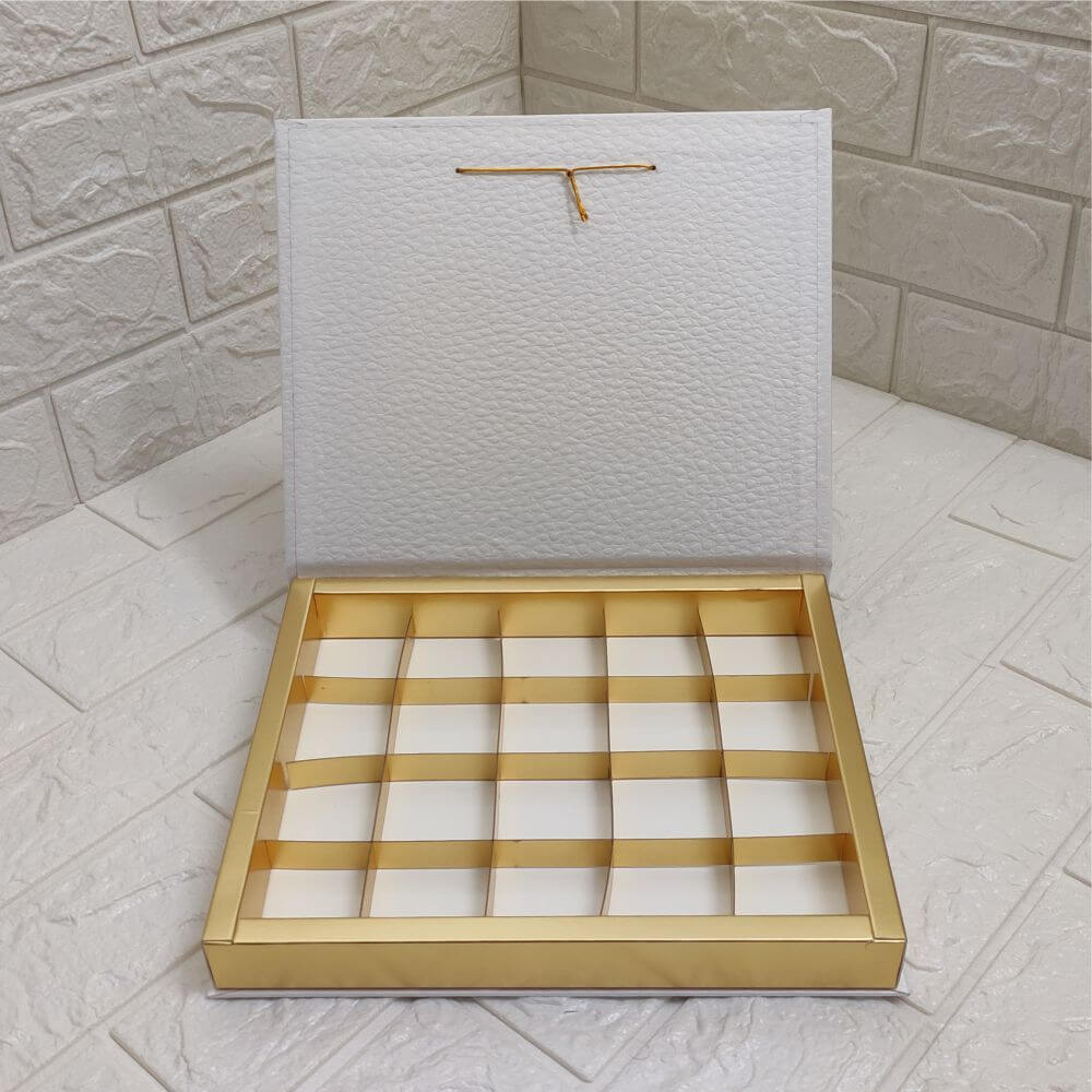 Plain 20 Cavity Sweet Box