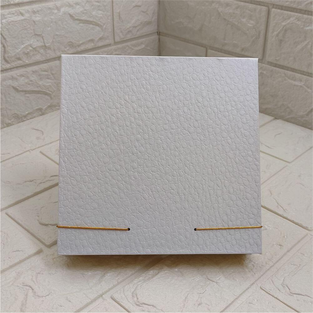 Plain White Color Box